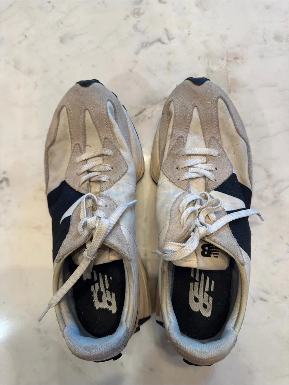 New Balance Retro Casual Women's Suede & Mesh Sneakers in White and Black sz 10